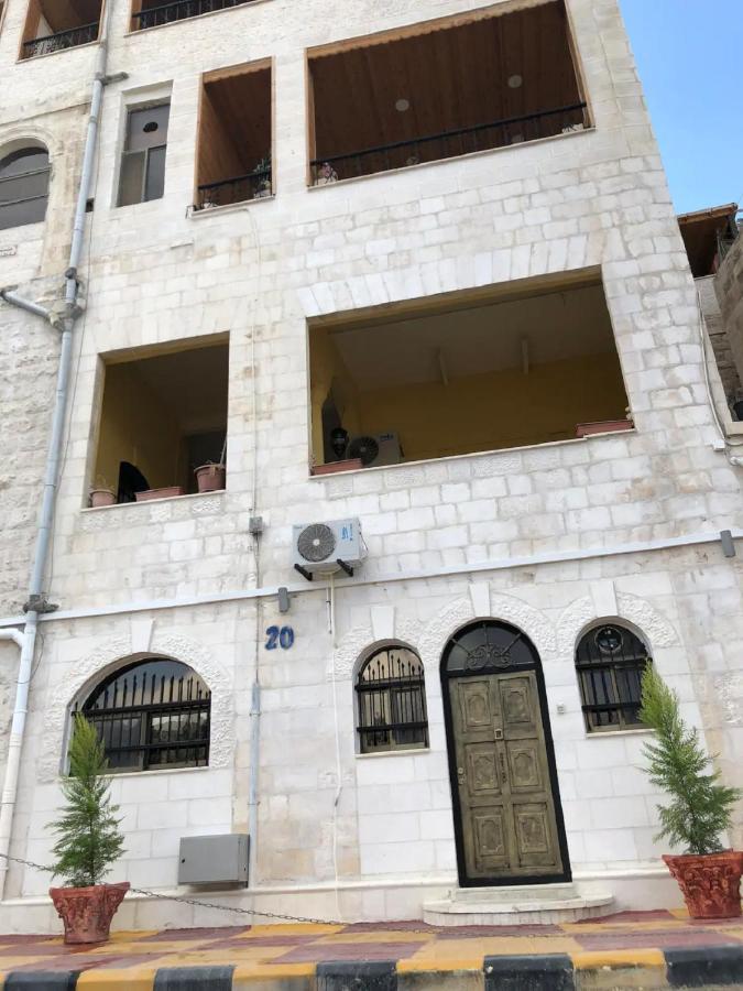Khirfan Crown Houses -Downtown Amman Bagian luar foto