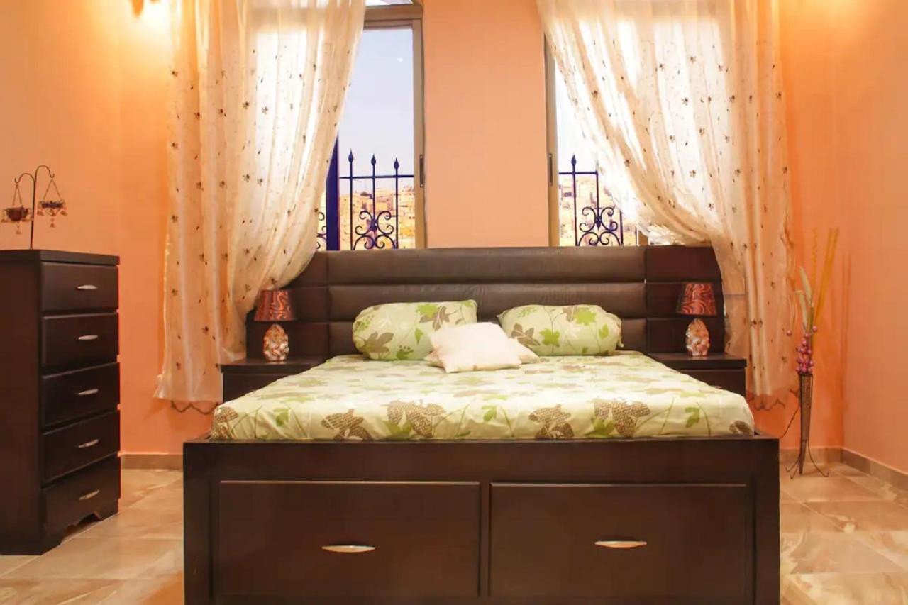 Khirfan Crown Houses -Downtown Amman Bagian luar foto